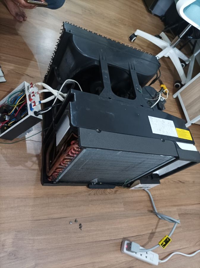 K.A.S airconditioning services work photo